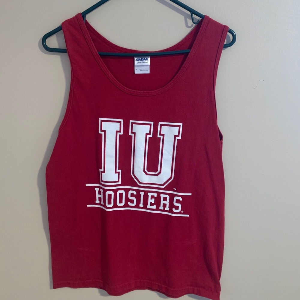 IU TANK TOP
